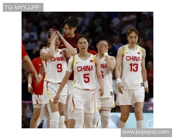 清华大学女篮与北京大学女篮激战正酣谁将捍卫校园篮球荣耀