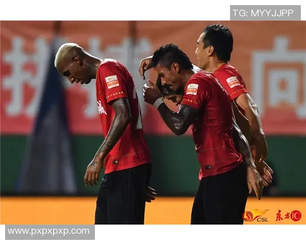 恒大与巴萨世俱杯巅峰对决精彩回顾与战术分析